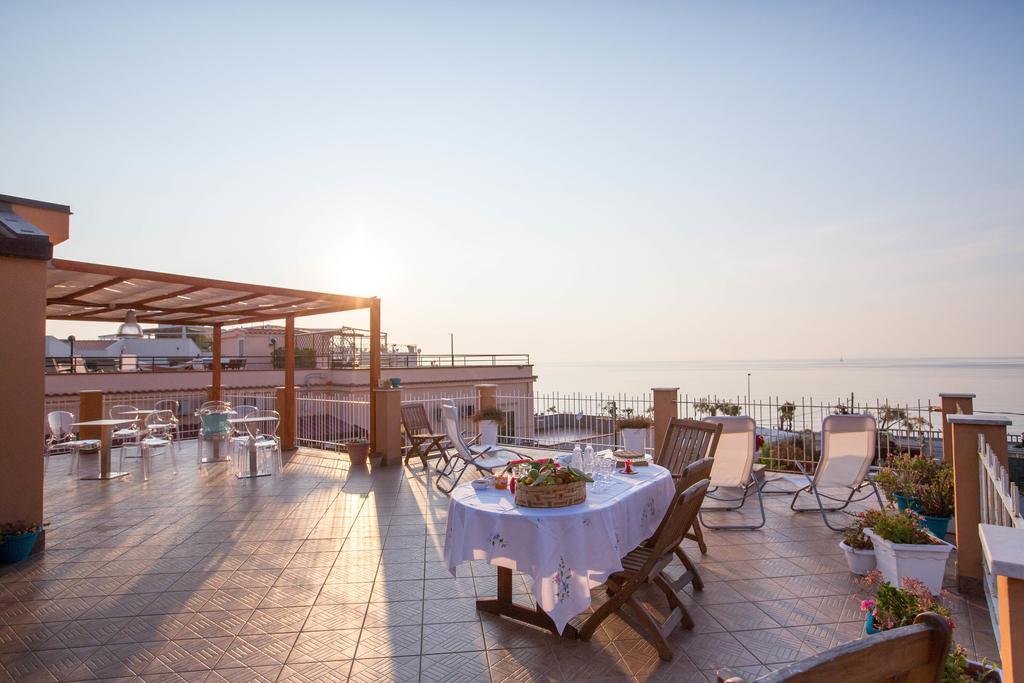 B&B Olas Del Mar Чефалу Екстер'єр фото